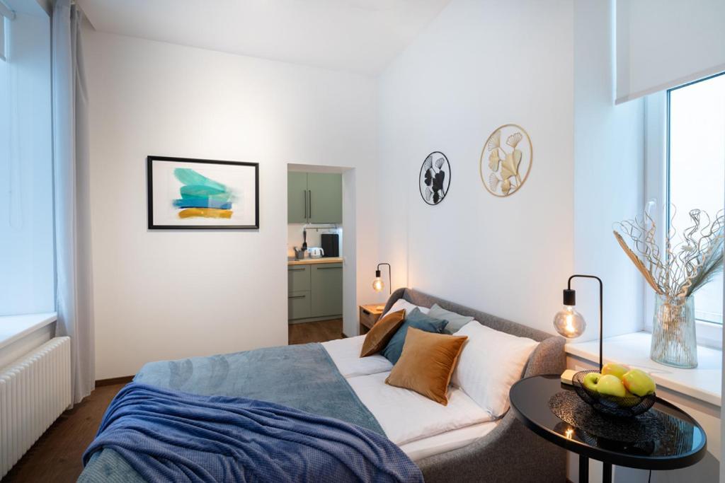 Kalnina Street Studio Apartment Riga Exterior photo