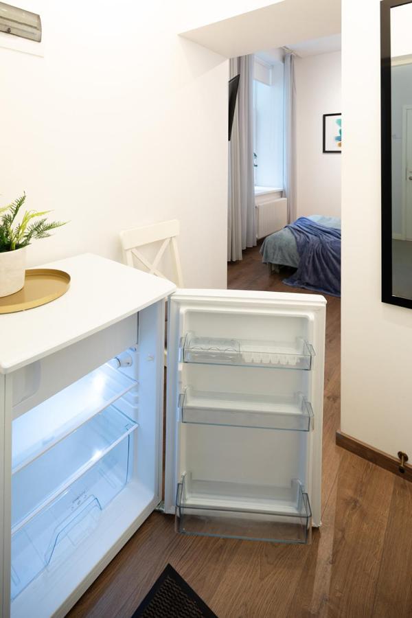 Kalnina Street Studio Apartment Riga Exterior photo